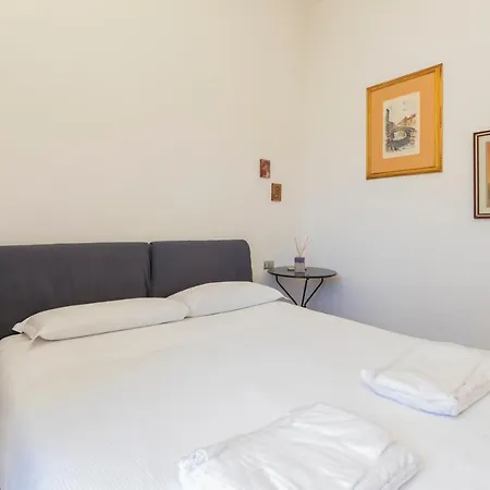 Comodo Tra Brera E Porta Nuova Apartman