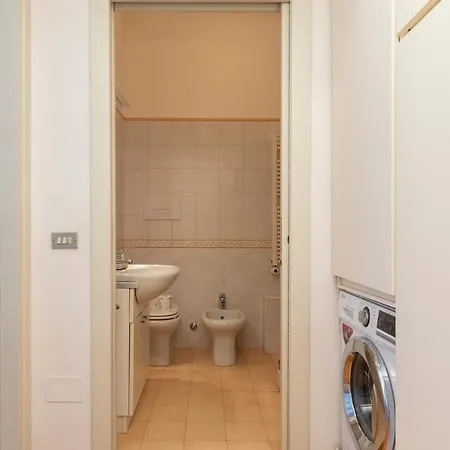 Apartman Comodo Tra Brera E Porta Nuova Milánó