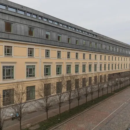 Comodo Tra Brera E Porta Nuova 아파트